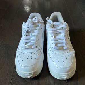 Low Top Airforce 1’s